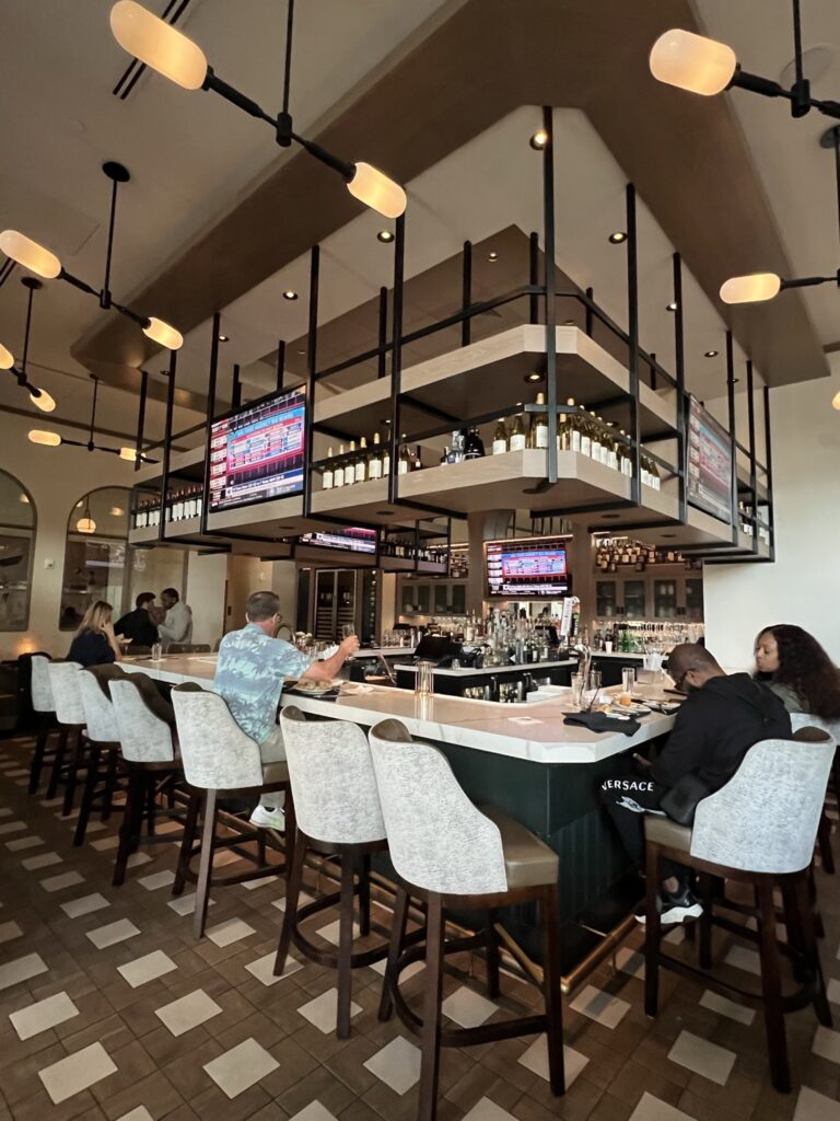 Photo of interior of Ruth Chris Steakhouse Aventura