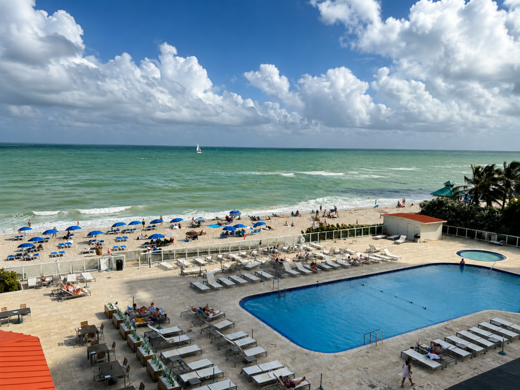 Ramada Plaza Marco Polo Beach Resort 4